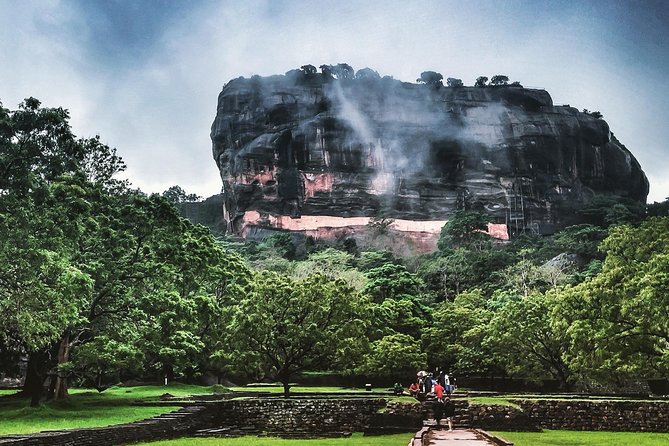 3 Days Tour to Kandy Nuwara Eliya & Sigiriya from Colombo - Day 3 to Sigiriya and Dambulla: the rock fortress plus the Golden Temple