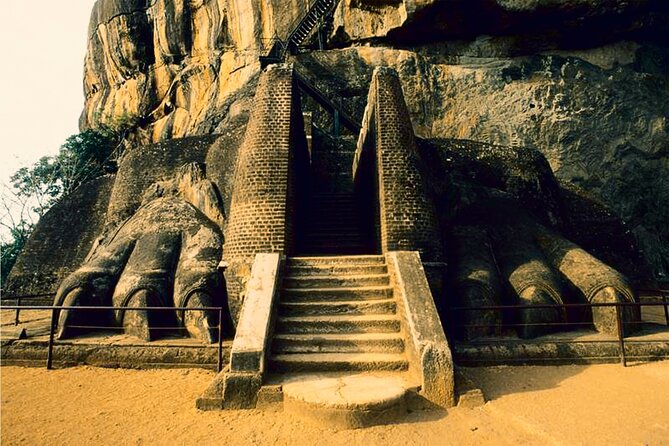 All Inclusive Sigiriya and Dambulla Day Tour from Colombo - Entrance fees, water, and what the all-inclusive part actually covers