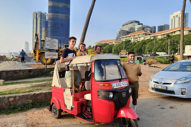 Colombo City Highlights by Tuk Tuk – All-Inclusive Adventure - Food and Drinks: Coffee, Tea, Lunch, Beer, and Street-Food Dinner