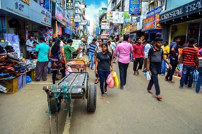 Colombo City Tour By Tuk Tuk Sightseeing -Entry Tickets Included - Gangaramaya Temple to Shiva Temple: Faith Stops That Teach You How Colombo Thinks