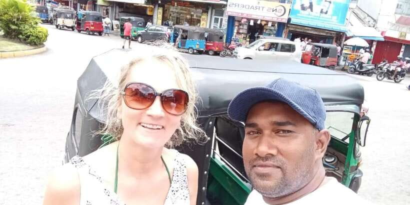 Colombo: City Tour by Tuk Tuk with Pickup - All Inclusive - Maritime Museum and Sambodhi Chaithya: Sea Connection in One Stop