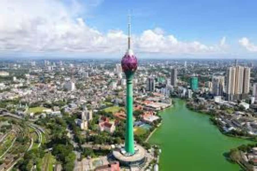 Colombo: Guided City Tour with Entry Tickets - Temple and mosque basics: small rules that keep the day smooth