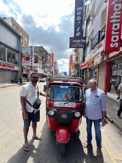 Colombo: Local Food Tour & Sightseeing by Tuk-Tuk with Meals - How the tuk-tuk pickup and pacing feels in Colombo