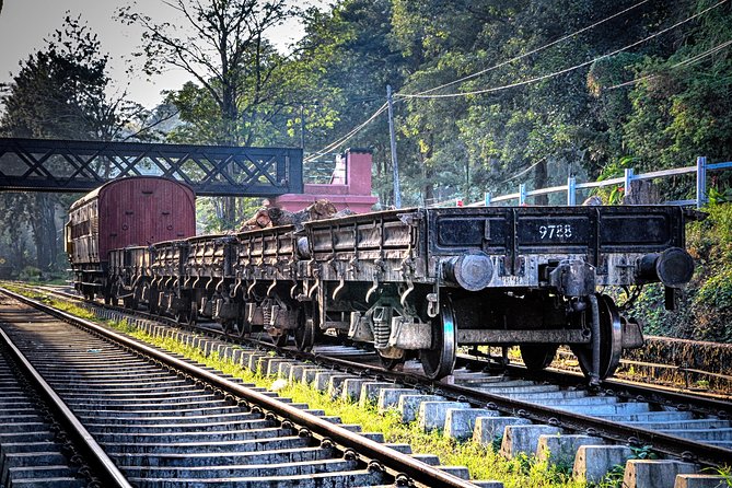 Colombo to Kandy Train Tickets (Reserved Seats) - Who This Train Ticket Service Suits Best