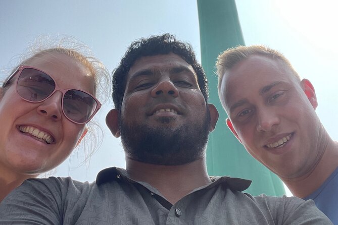 Colombo Tuk Tuk City Tour - Pettah streets and the Red Mosque: trade, temples, and real Colombo