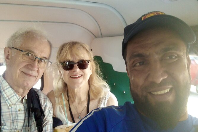 Colombo Tuk Tuk city tour with friendly Tuk driver(All inclusive) - Gem, tea, and craft shops: fast visits that teach you what you’re looking at