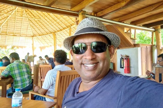 Colombo Walking Tour with Ajeet De Soyza - Fort Colombo: Dutch Hospital, the Clock Tower, and colonial power