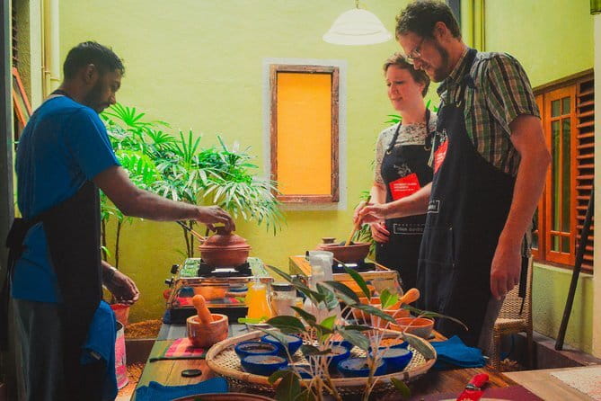 Cooking Class Sri Lanka with Locals - Lunch and Dinner Included: More Than a Snack Class
