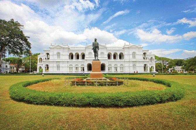 Full-Day Colombo City Tour (Private Car) - Price and group size: where the value really comes from