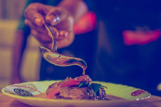 Rustic taste & Cultural tales Food Tour Colombo - Pettah: Where Shopping Streets Meet Food Culture
