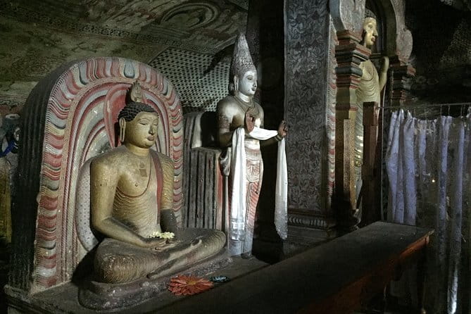 Sigiriya & Dambulla Day Tour - What This Private Sigiriya and Dambulla Day Tour Solves