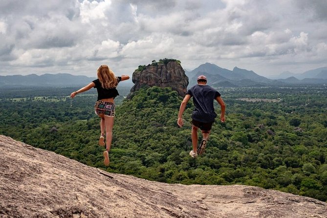 Sigiriya Day Tour from Colombo or Negombo by Private Car / Van - Private car day trip to Sigiriya and Minneriya: why this combo works