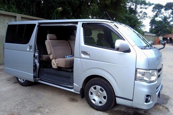 Sri Lanka Multi Day Car Hire with English Speaking Driver-Guide - How Each Day Flows: Private Pickup, Mileage, and Planned Freedom