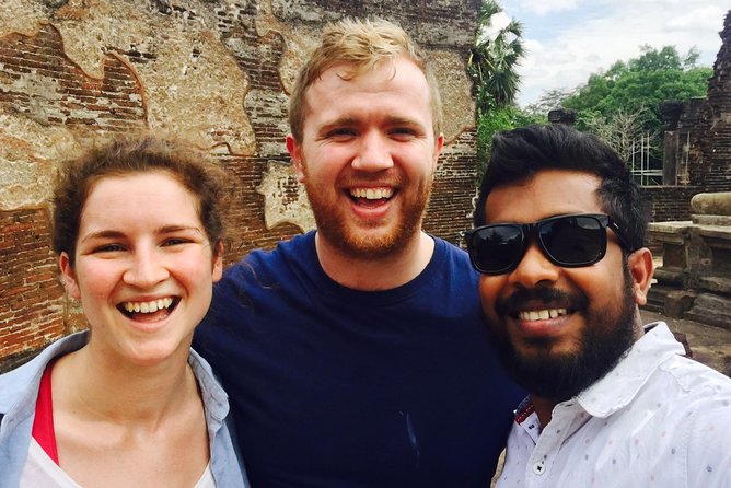 Sri Lanka sightseeing tours 11 Days with driver, vehicle and H/B accommodations - Mirissa: beach downtime plus whale-and-dolphin watching