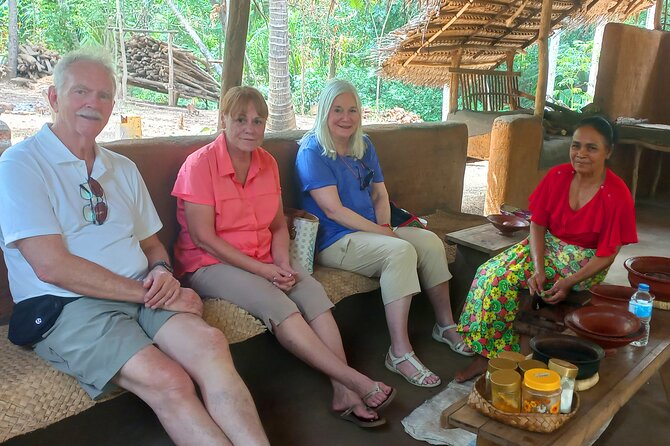 Sri Lanka Travel in 08 Nights 09 Days - Kandy Temple day plus the Golden Temple of Dambulla: culture in two time zones