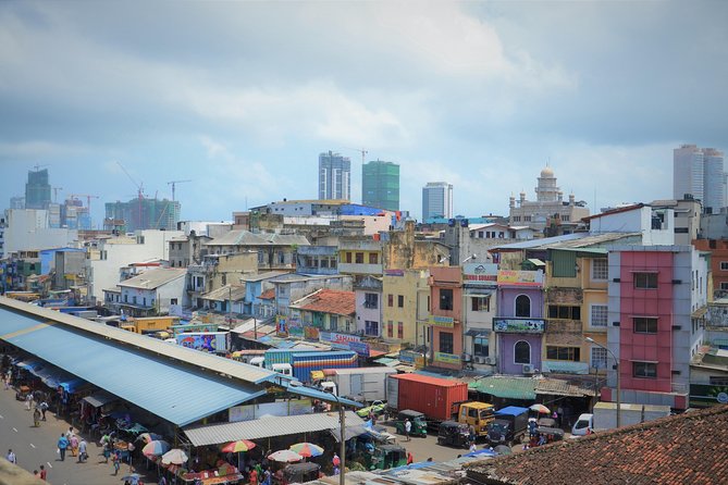 Tuk It Easy Colombo - Small Group Format: Up to 8 People, More Personal Guidance