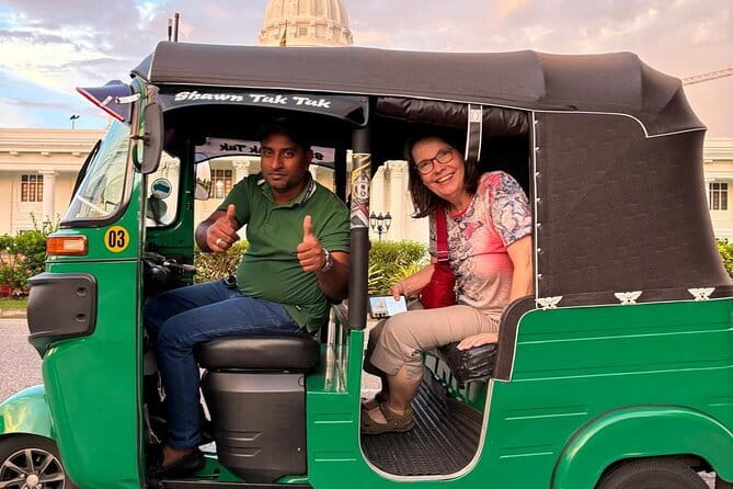 Tuk-Tuk City Tour Colombo SL - Sambodhi Chaithya, Old Parliament Building, and Seema Malakaya by Beira Lake