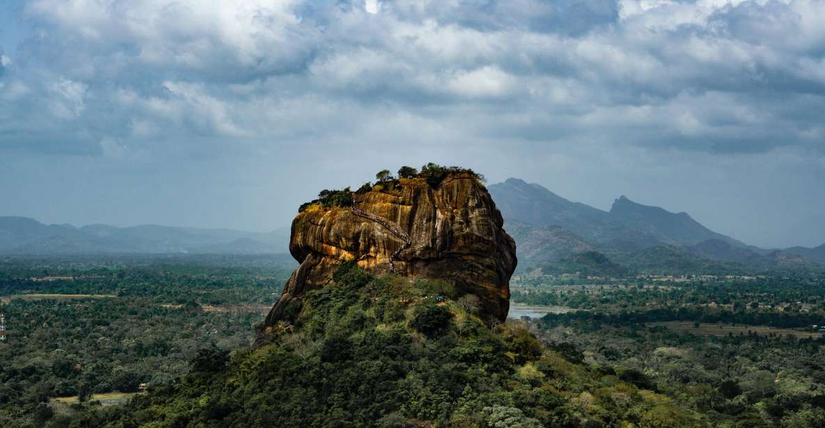 Visit sri Lanka 7 Days Round Trip - Little Adam’s Peak, Nine Arch Bridge, and the transfer to Yala